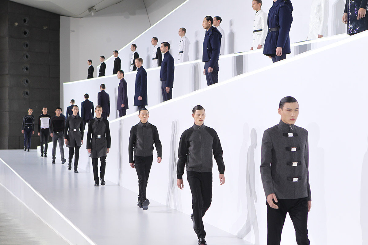 Dior Homme Beijing Fall 2013 Winter Models runway presentation CAFA museum kris van assche tuxedo best men's looks