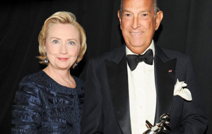 Hillary Clinton Oscar de la Renta CFDA awards 2013