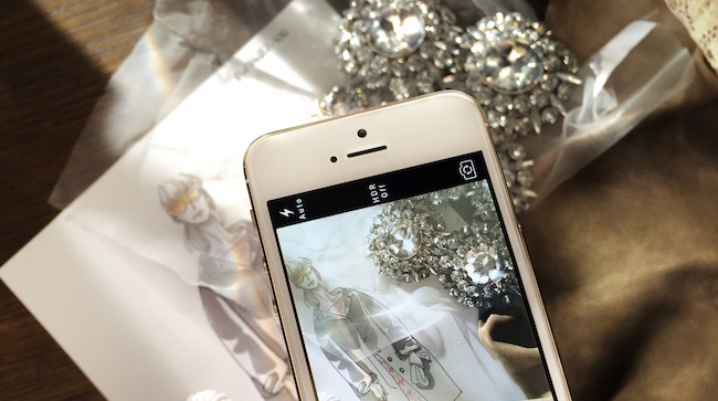Burberry Uses iPhone 5s to Capture Spring_Summer 2014 Runway Show