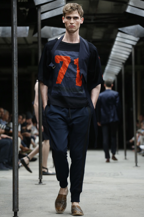Dries Van Noten, Menswear Spring Summer 2015 Fashion Show in Paris
