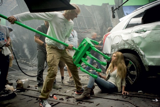 transformers-age-extinction-michael-bay-nicola-peltz