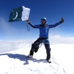 13_Ali Durani at K2 summit ph Lunger