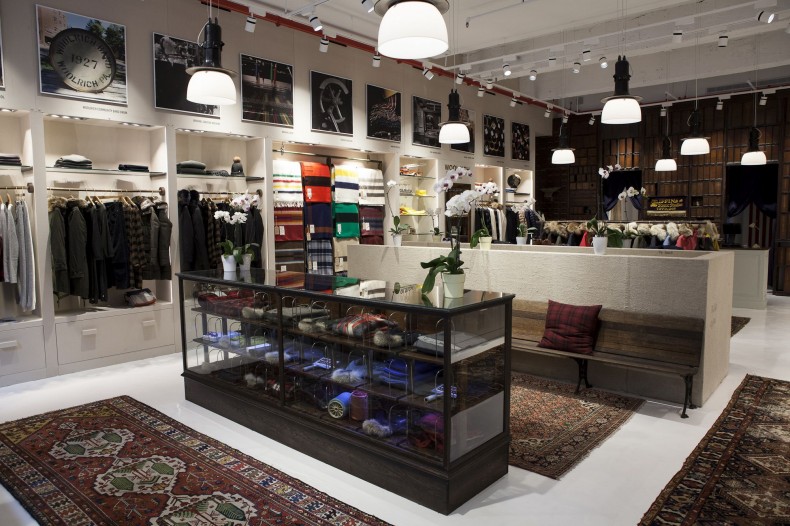 Woolrich Store Soho_Wide-1