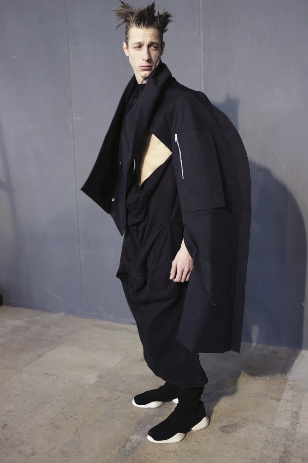 PFW: Backstage Rick Owens Autumn/Winter 2015Essential Homme Magazine