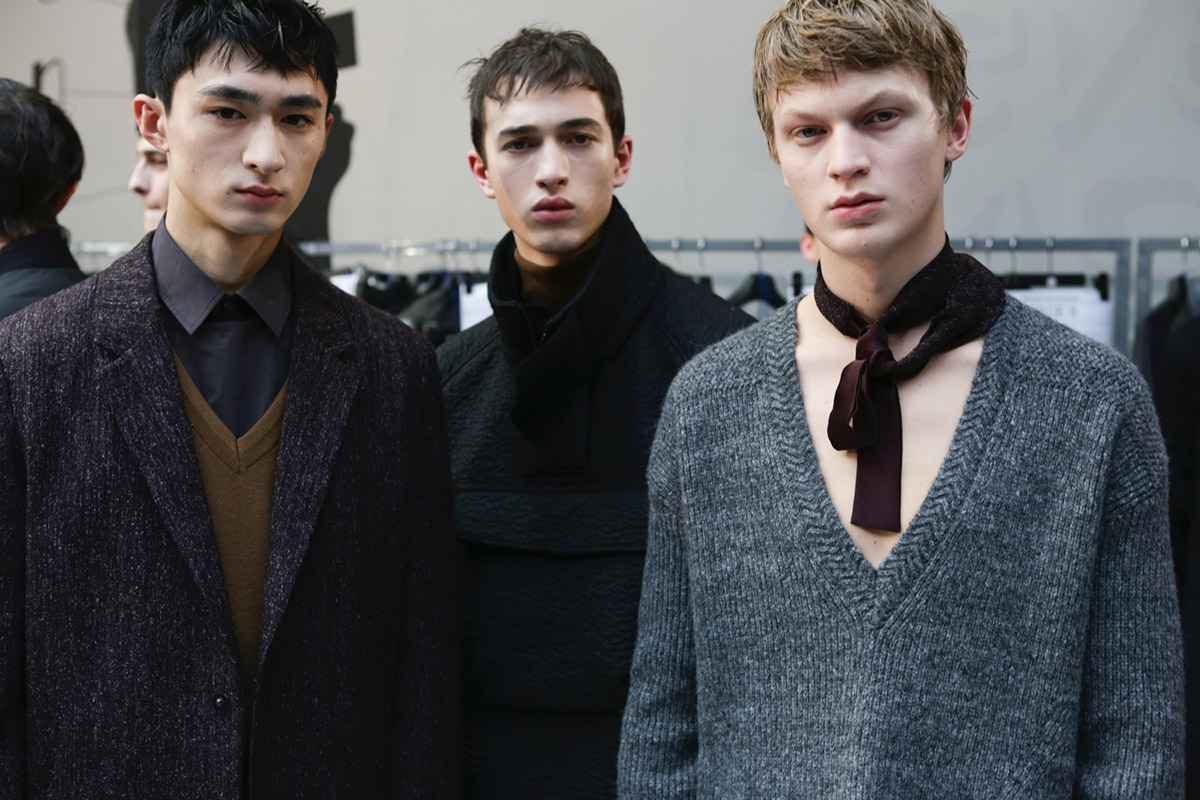 PFW: Backstage Wooyoungmi Autumn/Winter 2015Essential Homme Magazine