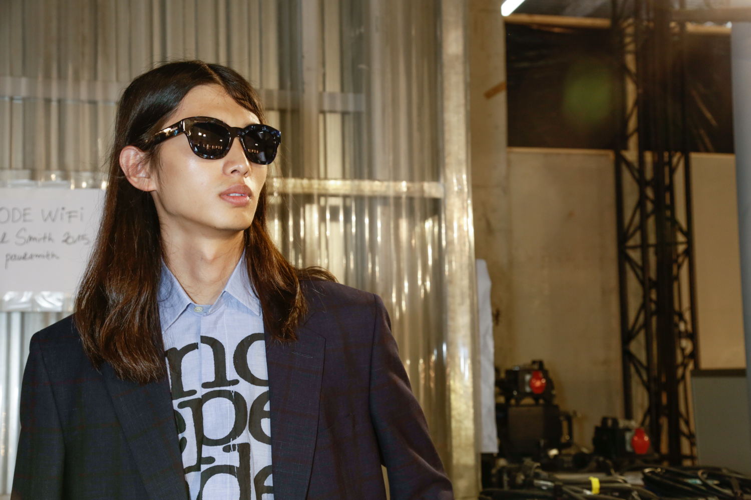 PFW: Backstage Paul Smith Spring/Summer 2016Essential Homme Magazine