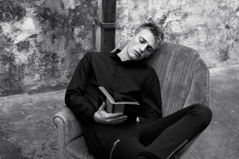 victor-nylander-dior-homme-spring-summer-2016-campaign-002