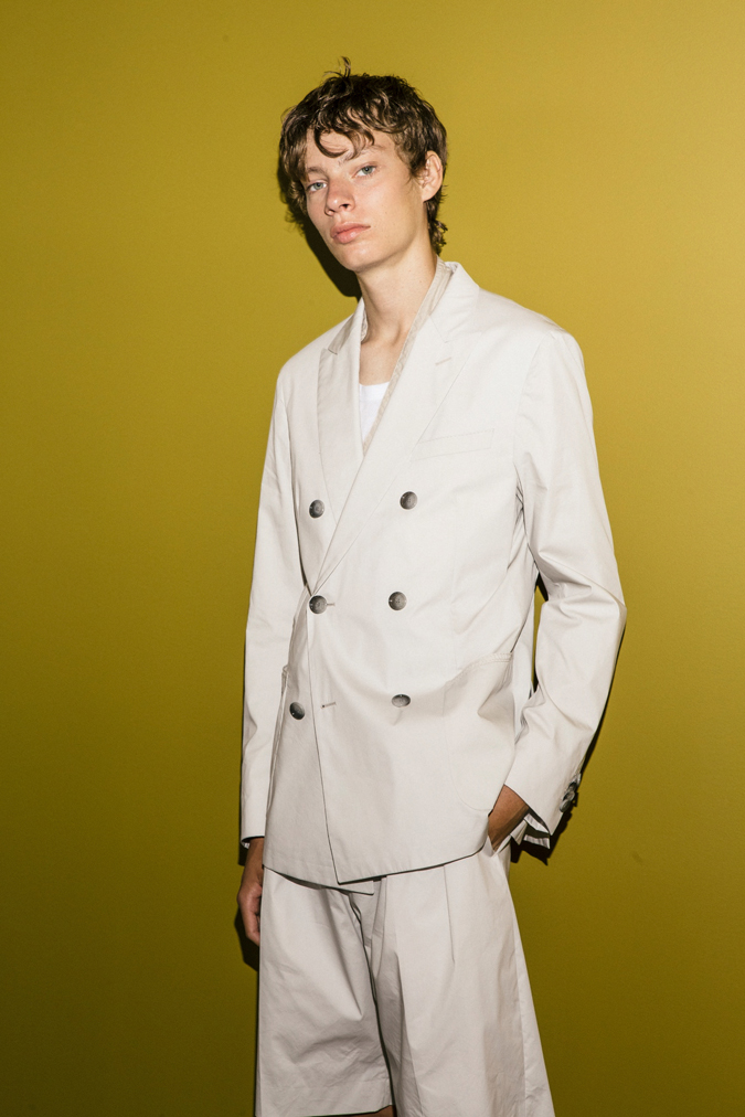 NYFWM: Backstage BOSS Spring/Summer 2018Essential Homme Magazine