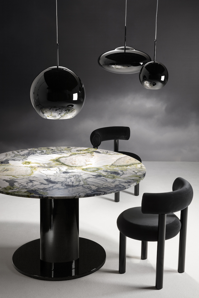 TD_Milan2019_1488_Black_Table