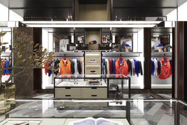 MONCLER FLAGSHIP STORE COPENAGHEN (2)