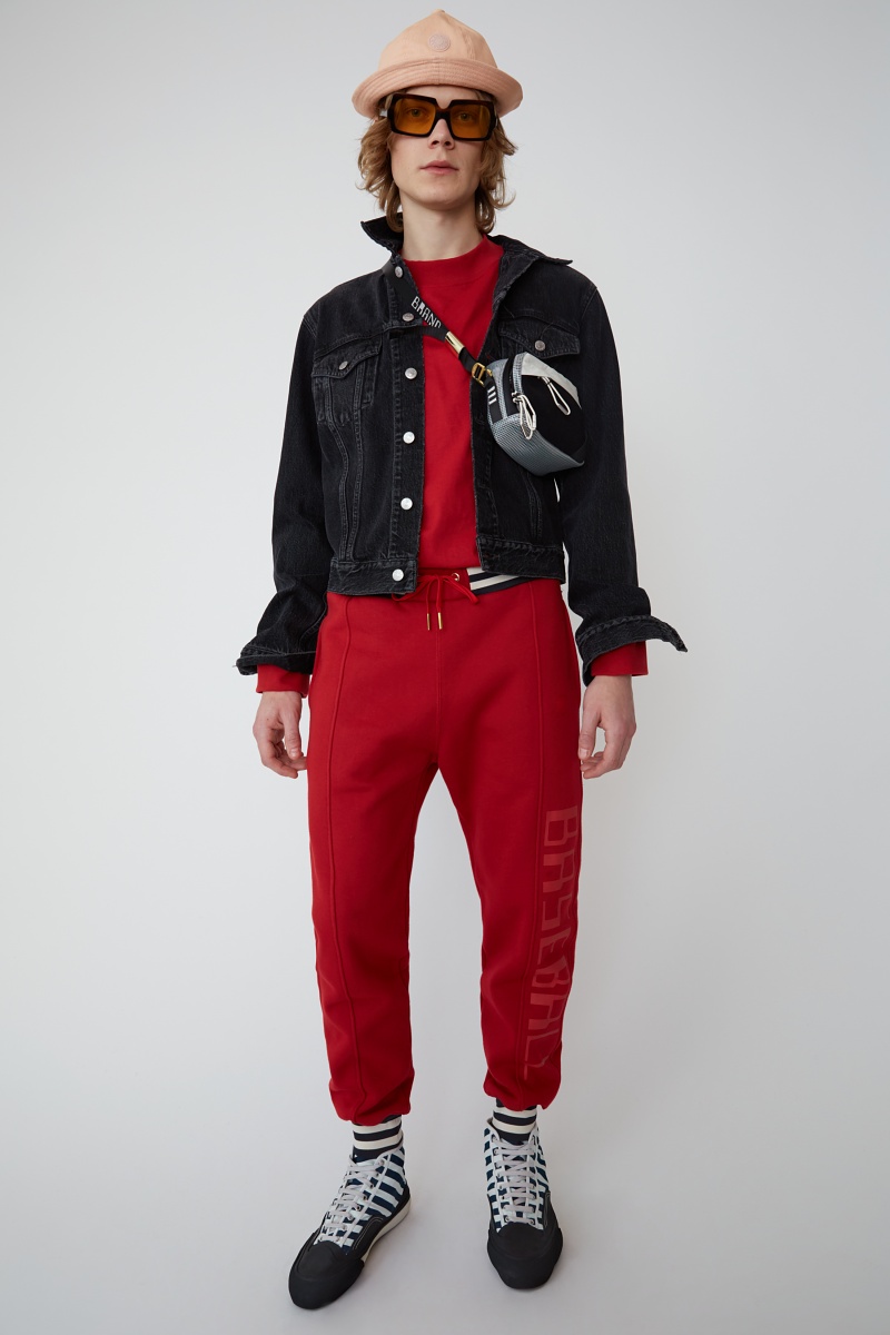 bla-konst-ss19-man-look-18