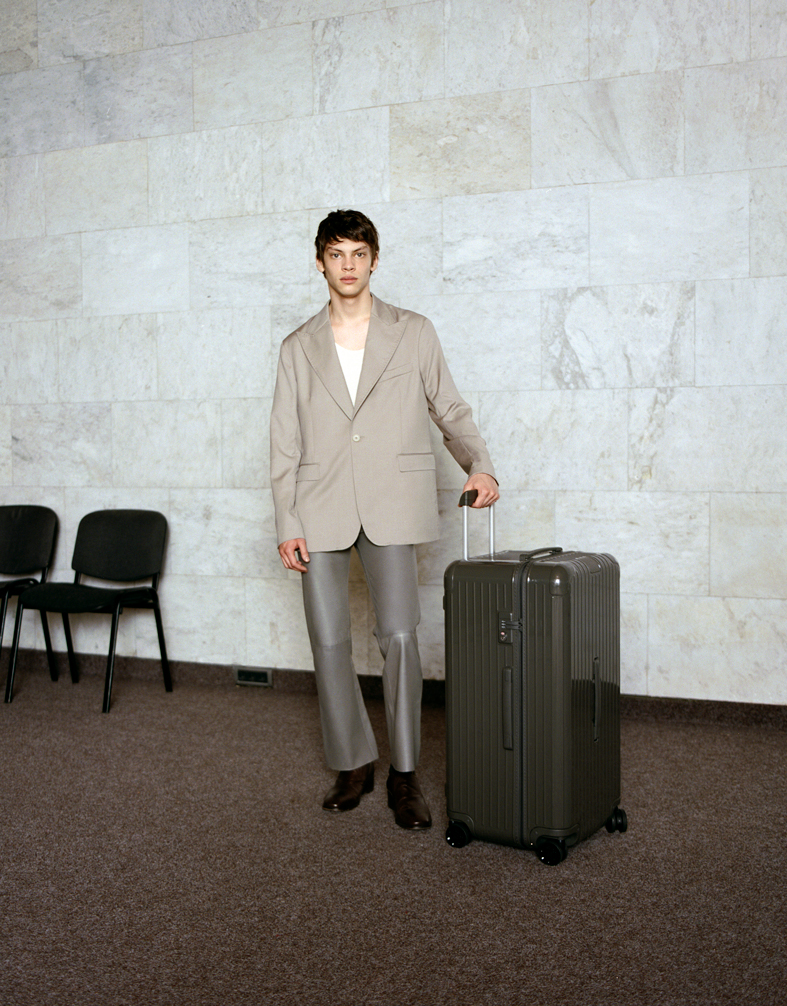 rimowa essential collection grey luggage