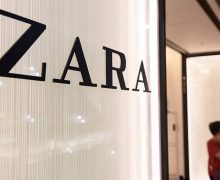 HONG KONG - 2019/04/26: Spanish multinational clothing design retail company by Inditex, Zara, store and logo seen at Times Square shopping mall in Causeway Bay. (Photo by Budrul Chukrut/SOPA Images/LightRocket via Getty Images)